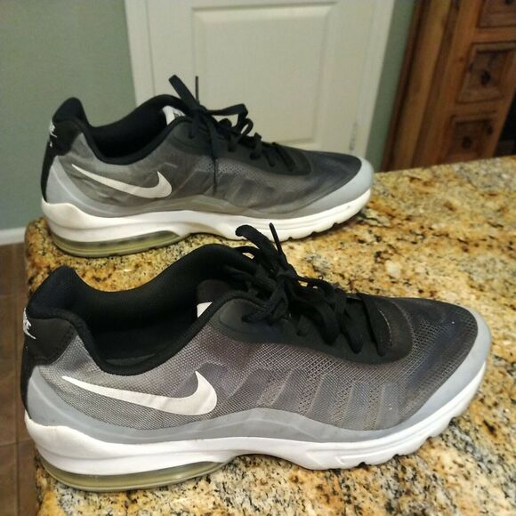 RARE Nike Air Max Invigor Print Running Walking 749688 001 US 14 - Picture 5 of 12